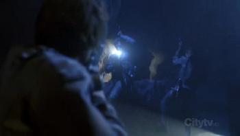 Immagine della sigla di In a Mirror Darkly